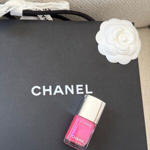 New Limited Edition Chanel Nail Polish Midnight Dancer #409